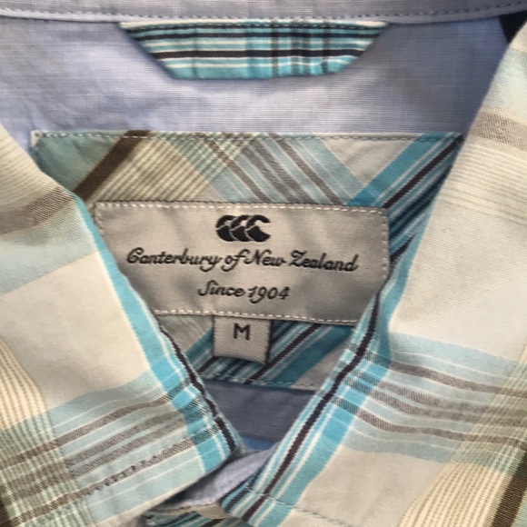 Button down - Picture 2 of 3